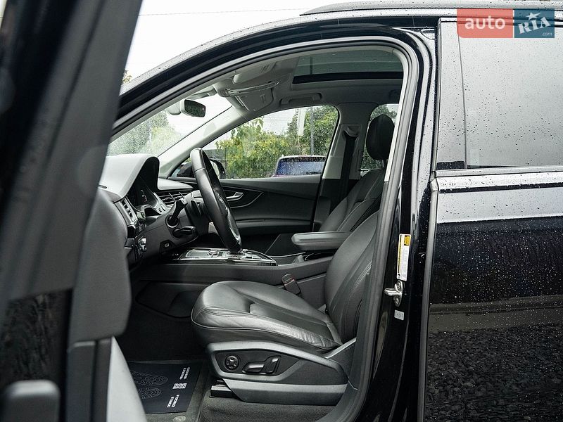 Позашляховик / Кросовер Audi Q7 2017 в Чернівцях фото 15 Позашляховик / Кросовер Audi Q7 2017 в Чернівцях