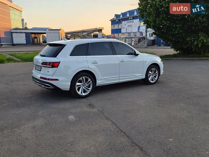 Audi Q7 2023