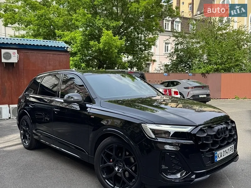 Audi Q7 2025