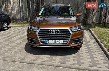 Audi Q7  2017
