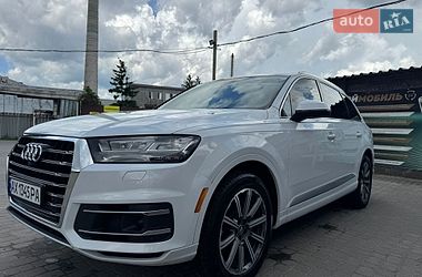 Audi Q7  2016
