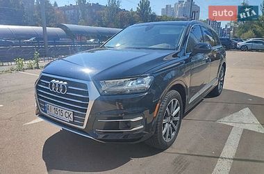 Audi Q7  2017