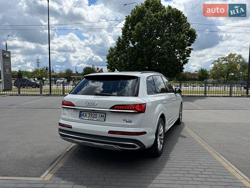 Внедорожник / Кроссовер Audi Q7 2020 в Харькове