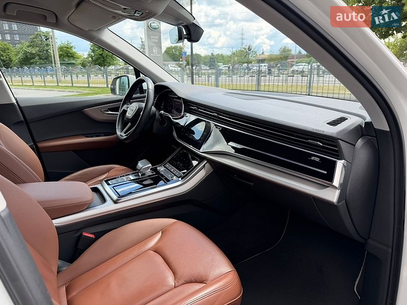 Внедорожник / Кроссовер Audi Q7 2020 в Харькове