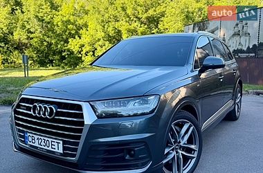 Audi Q7  2015