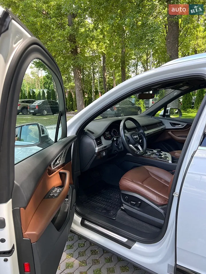 2017 Audi Q7 - фото 1