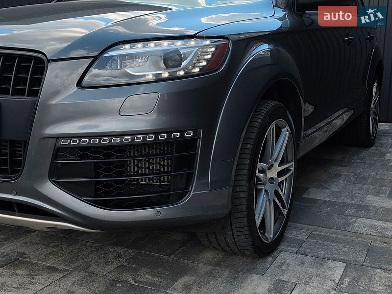 Внедорожник / Кроссовер Audi Q7 2015 в Луцке