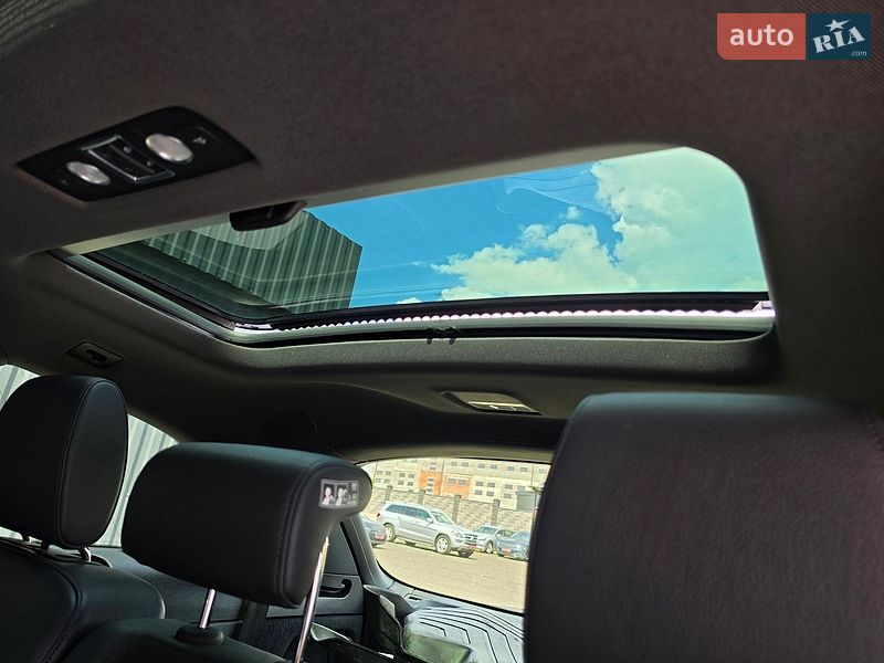 Внедорожник / Кроссовер Audi Q7 2015 в Луцке