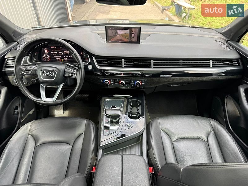 Позашляховик / Кросовер Audi Q7 2016 в Києві
