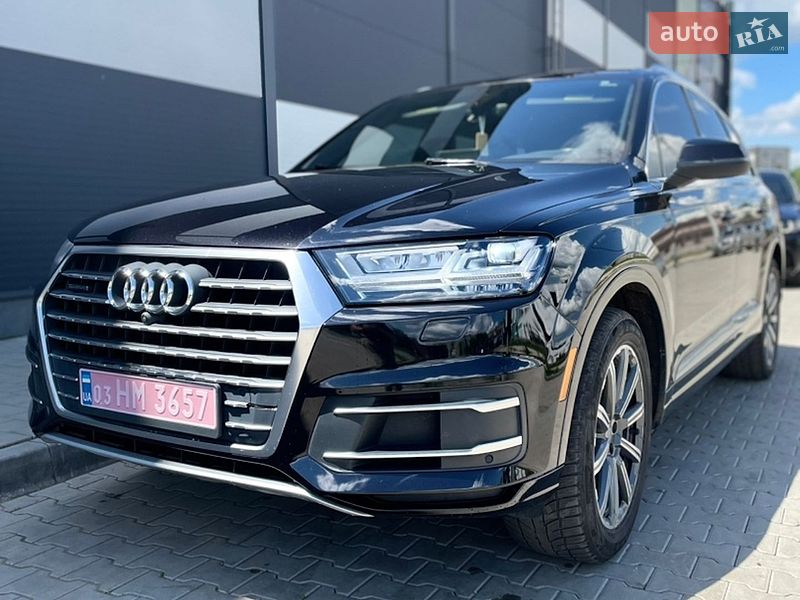 Внедорожник / Кроссовер Audi Q7 2017 в Ивано-Франковске