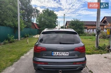Внедорожник / Кроссовер Audi Q7 2015 в Киеве
