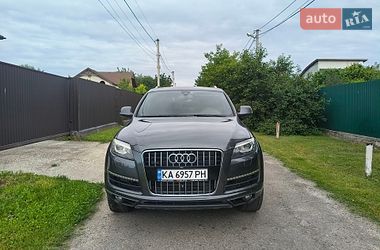 Внедорожник / Кроссовер Audi Q7 2015 в Киеве