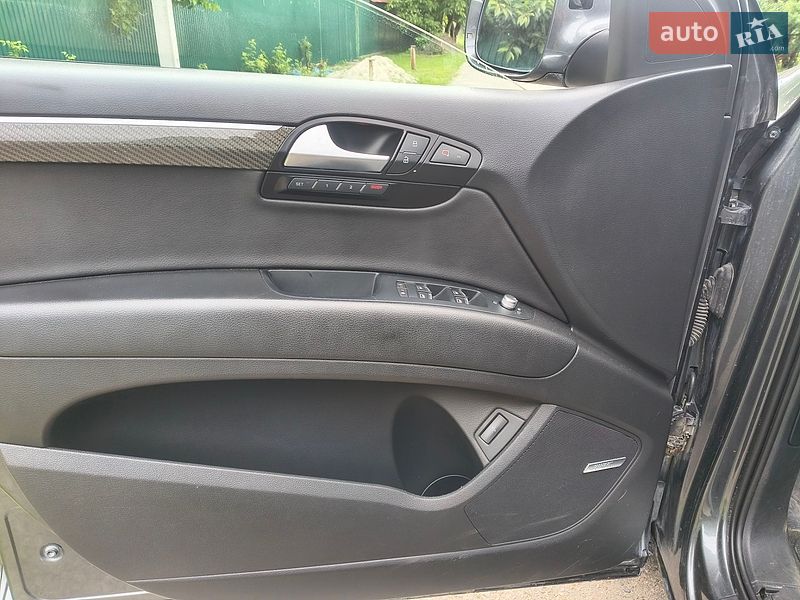 Внедорожник / Кроссовер Audi Q7 2015 в Киеве