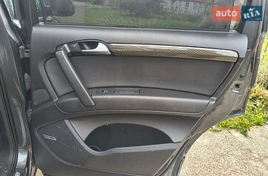 Внедорожник / Кроссовер Audi Q7 2015 в Киеве