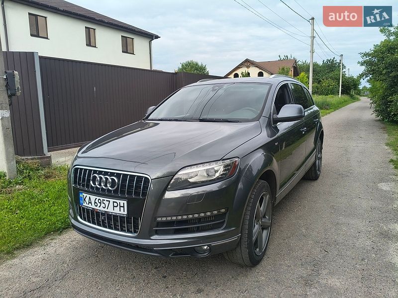 Внедорожник / Кроссовер Audi Q7 2015 в Киеве