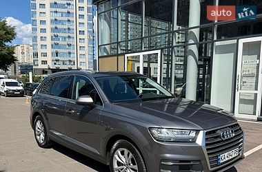 Audi Q7  2017