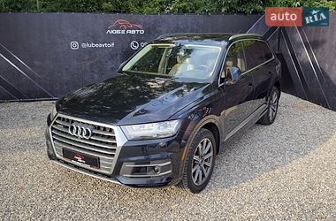 Audi Q7  2016
