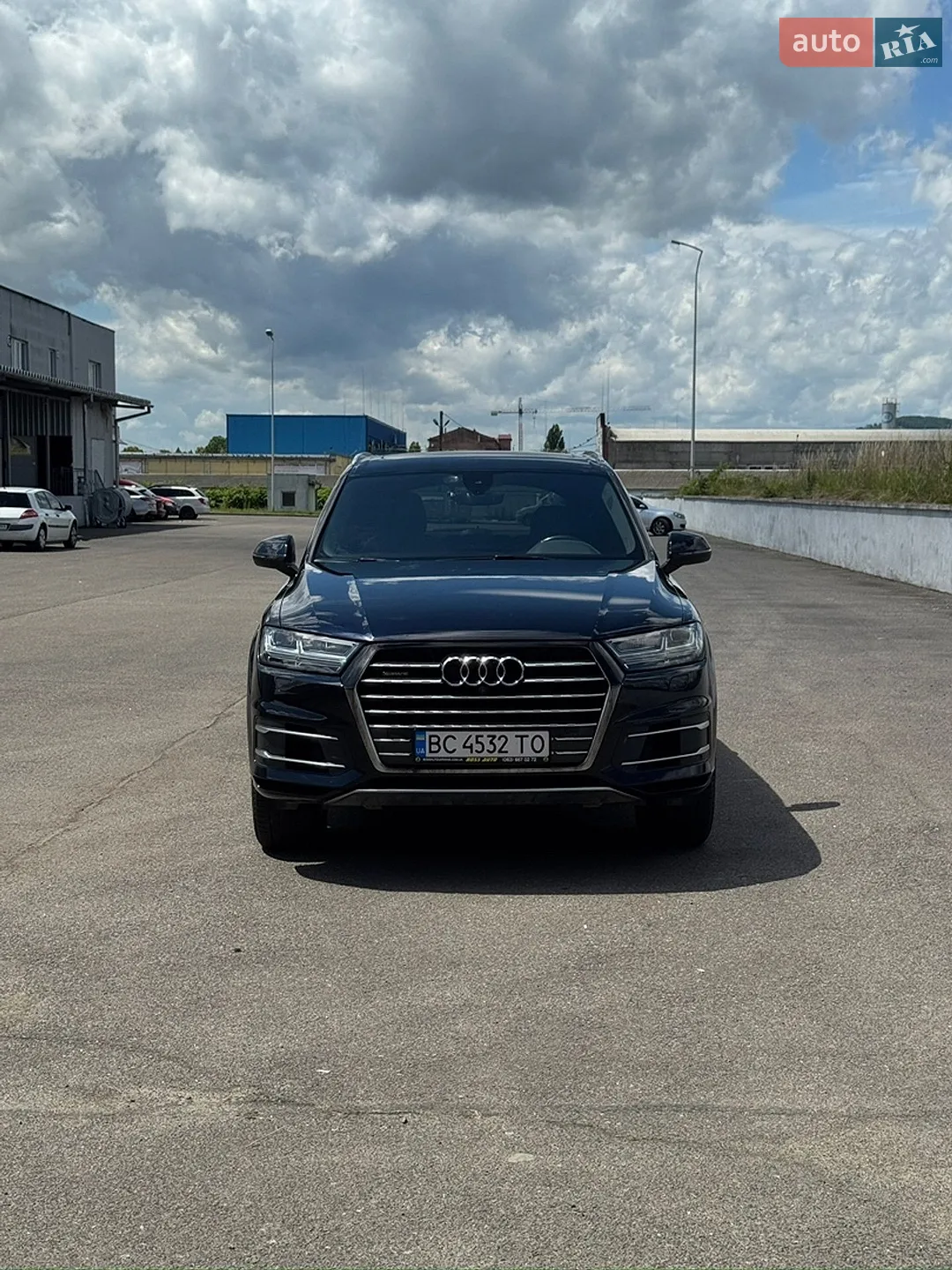 Audi Q7 2016 VIN WA1LAAF78HD021651 фото оголошення 13 з 52