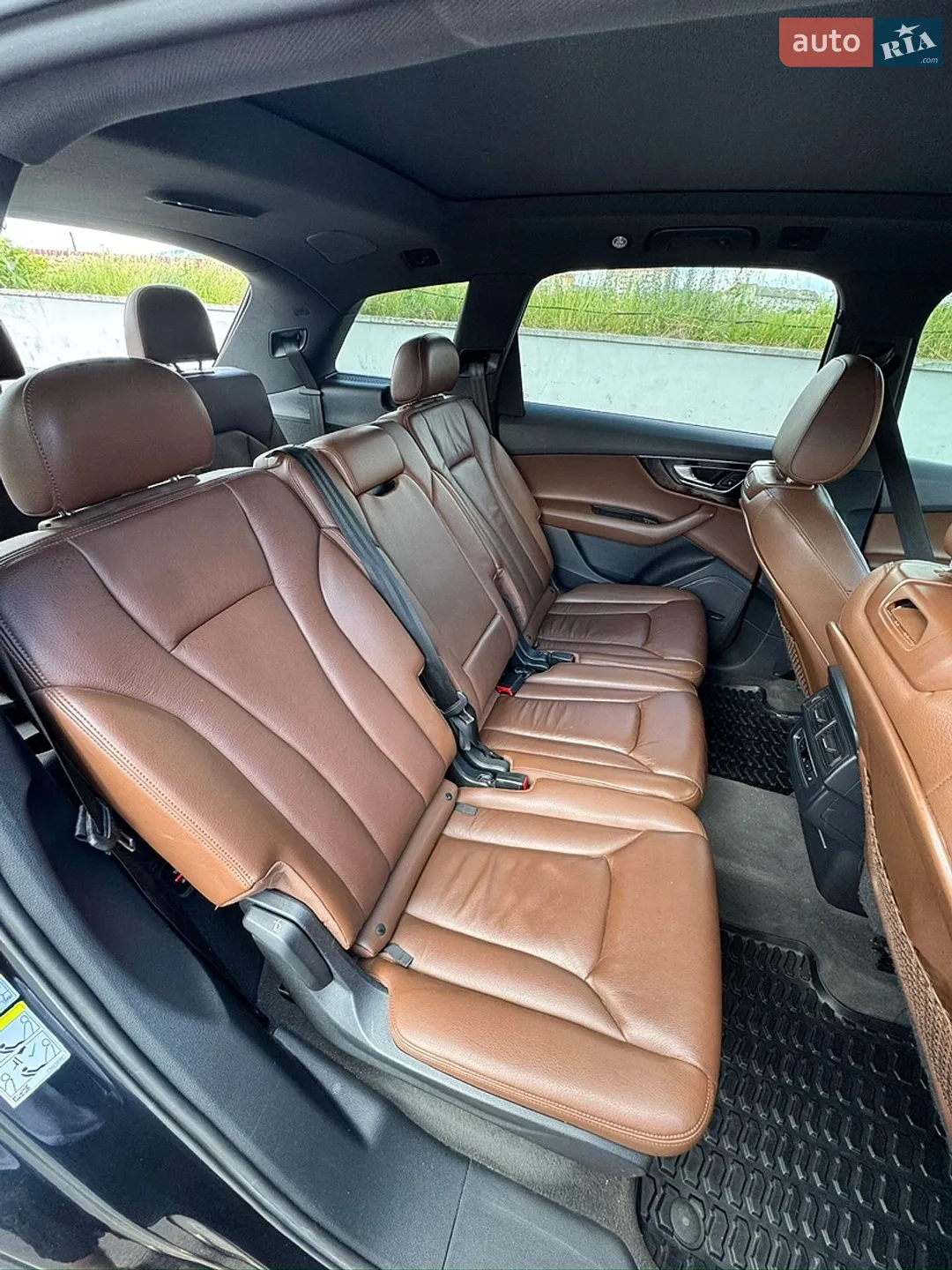 Audi Q7 2016 VIN WA1LAAF78HD021651 фото оголошення 18 з 52