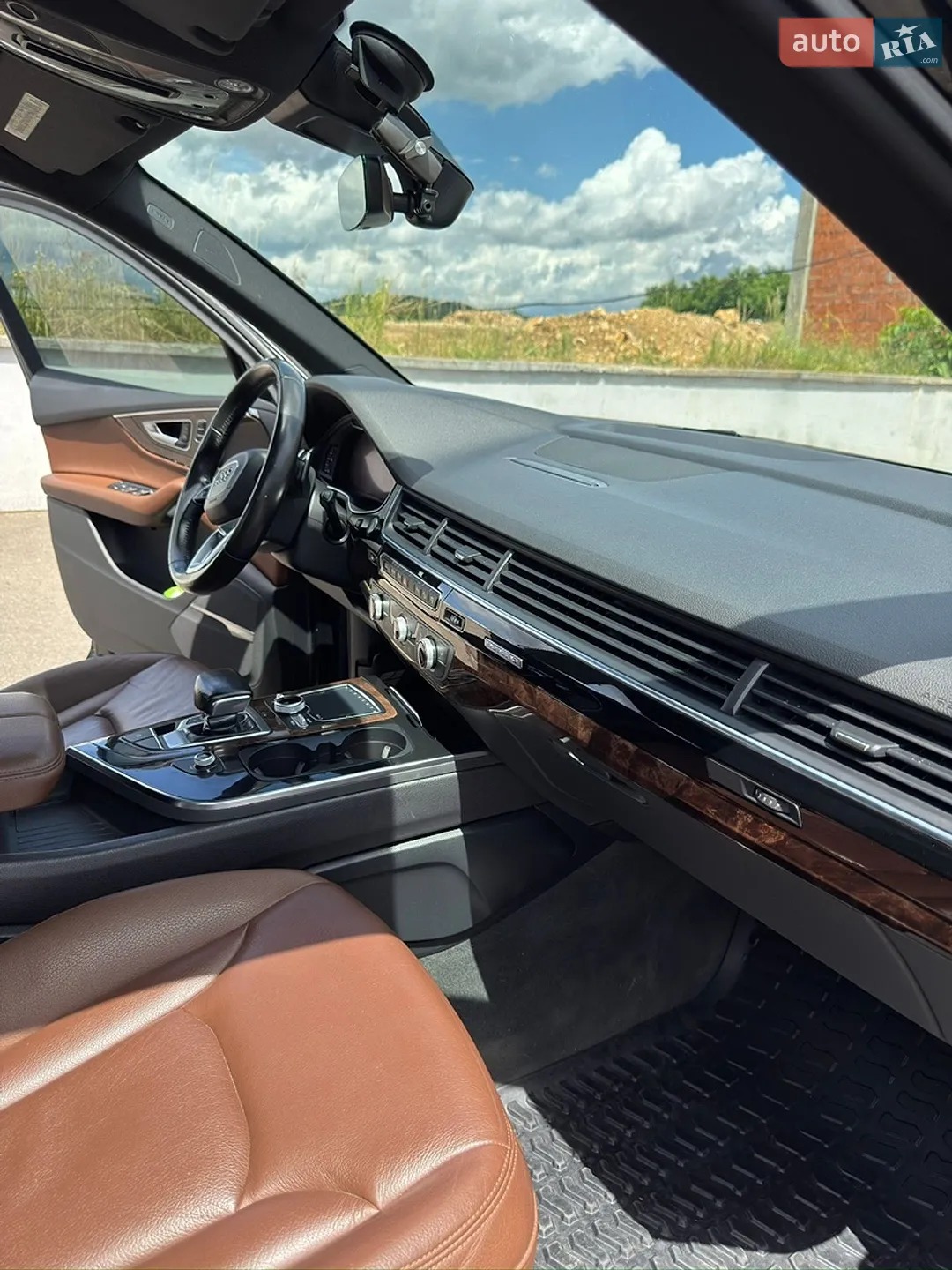 Audi Q7 2016 VIN WA1LAAF78HD021651 фото оголошення 30 з 52
