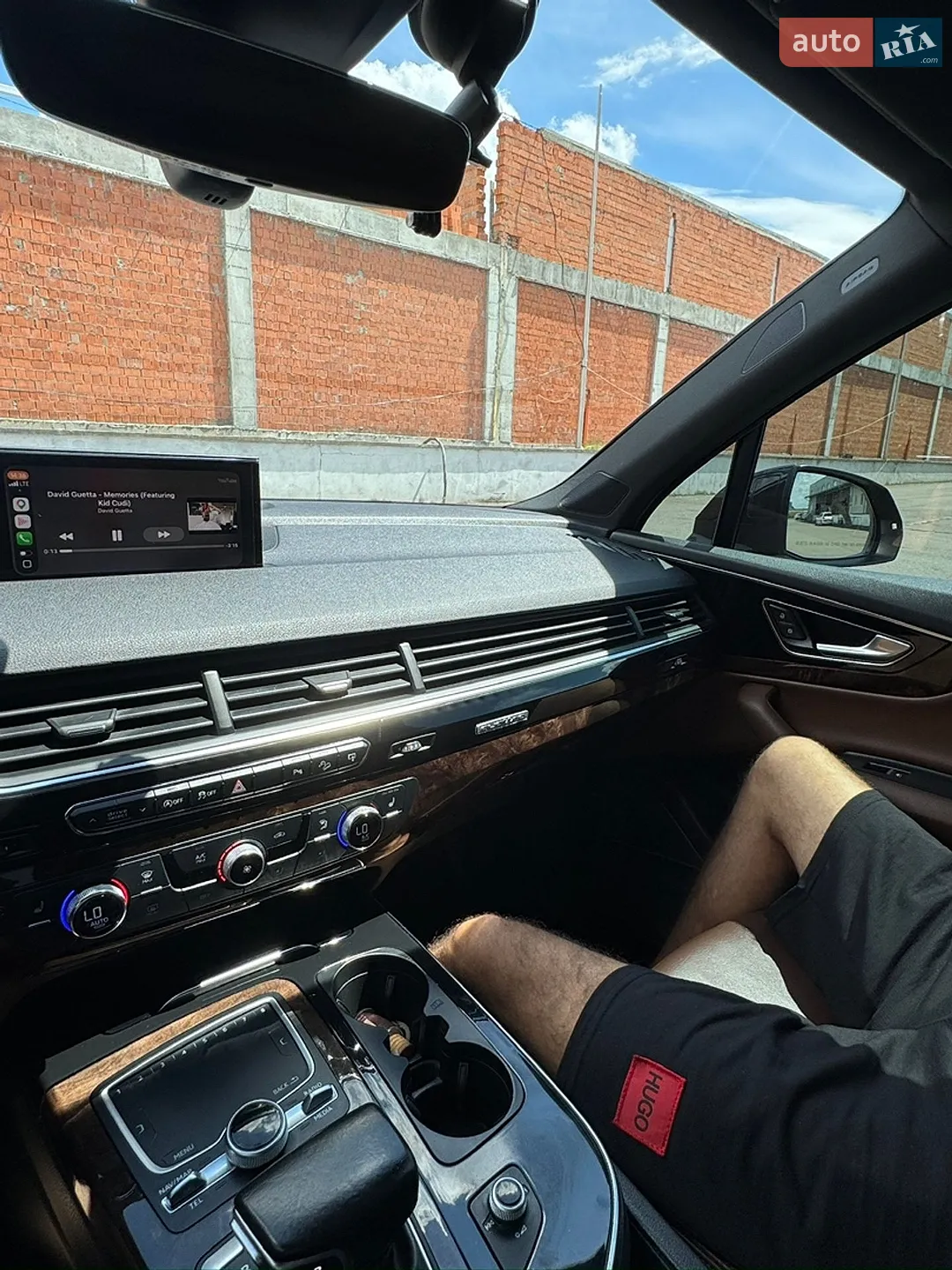 Audi Q7 2016 VIN WA1LAAF78HD021651 фото оголошення 44 з 52