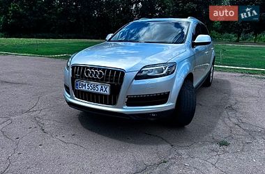 Audi Q7  2013