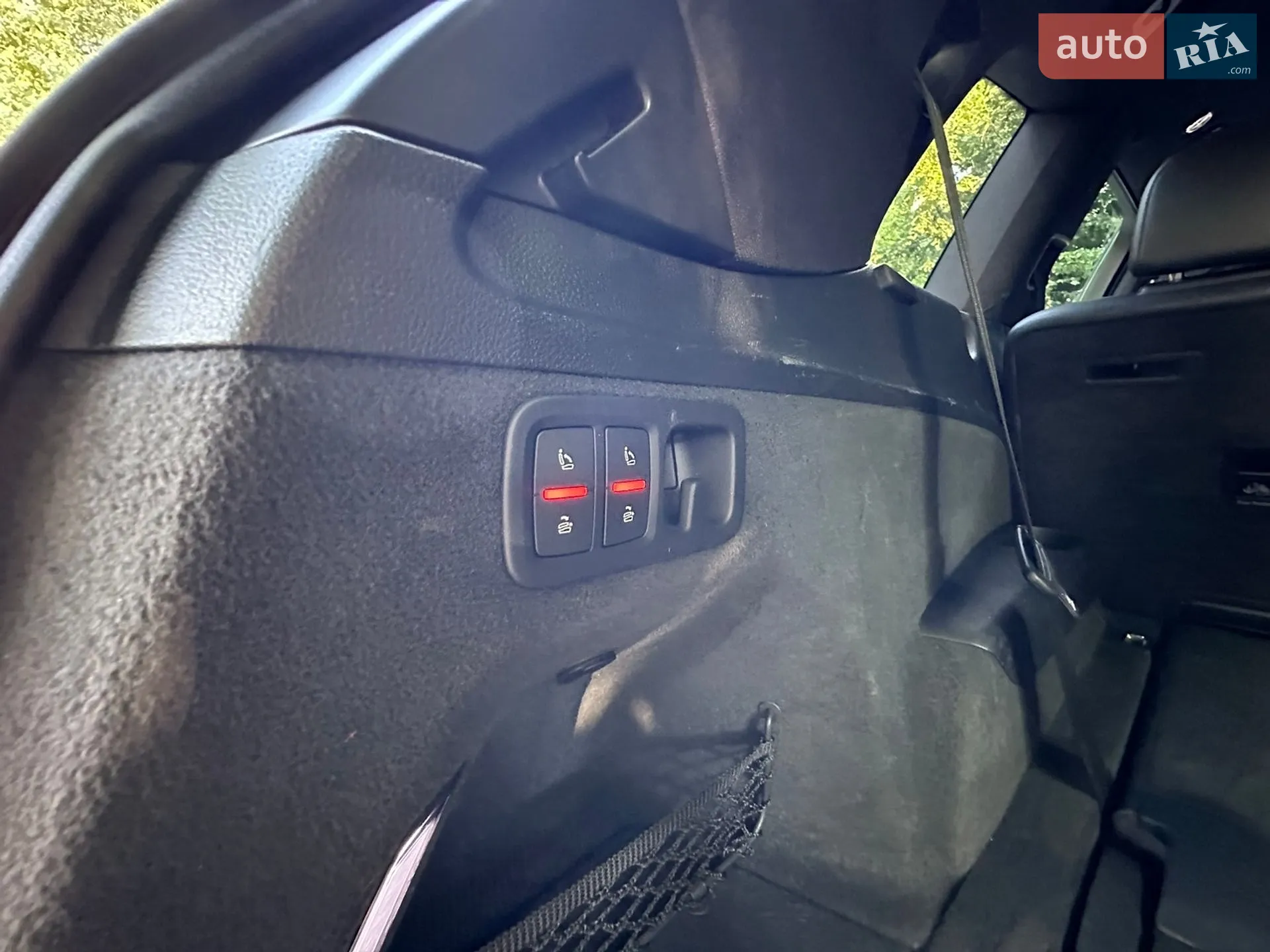 Audi Q7 2016 VIN WA1LAAF73HD013876 фото оголошення 20 з 40