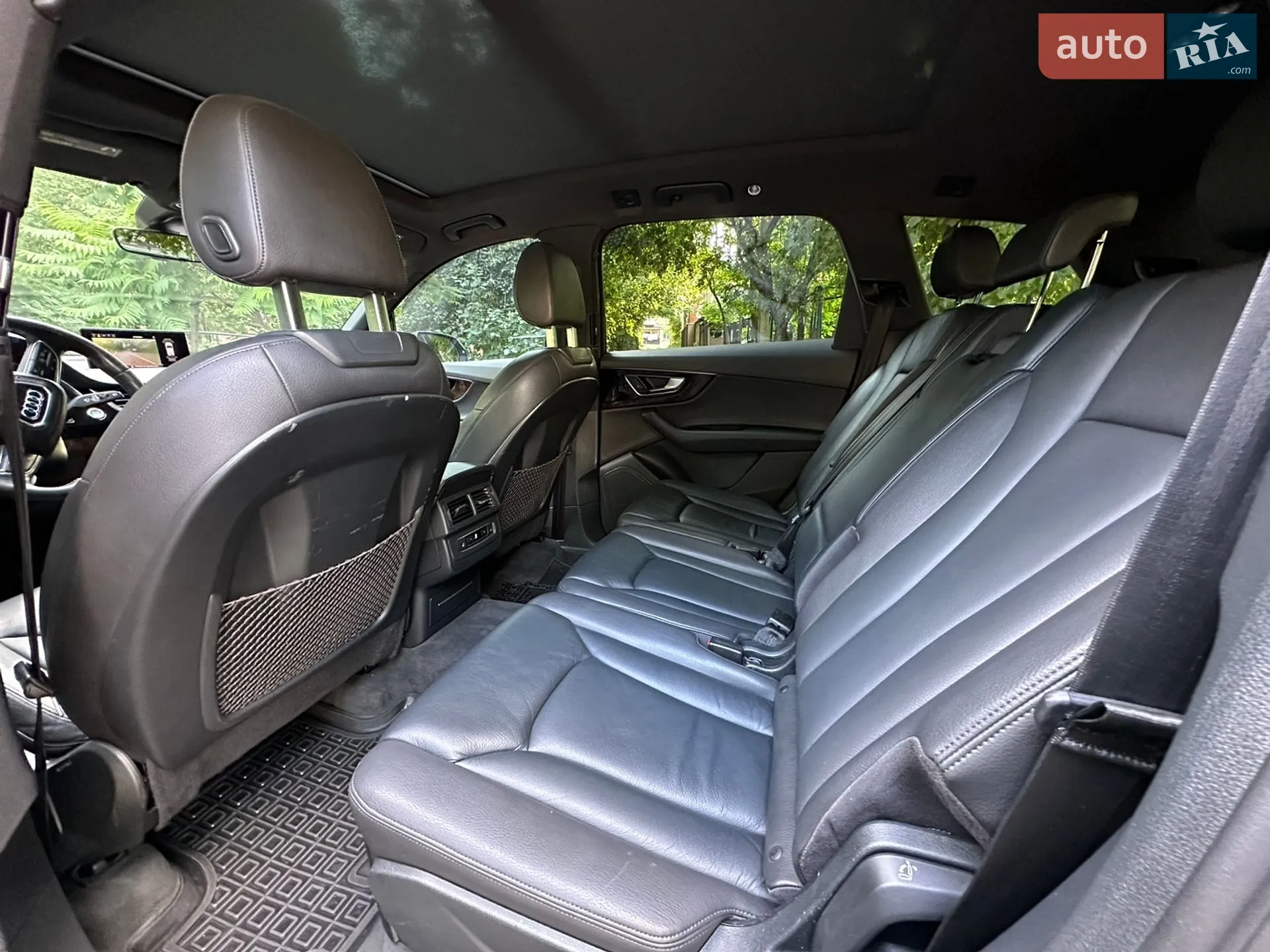 Audi Q7 2016 VIN WA1LAAF73HD013876 фото оголошення 21 з 40