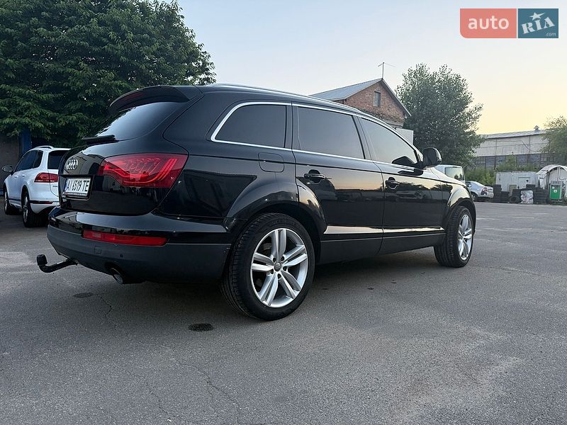 Позашляховик / Кросовер Audi Q7 2006 в Лохвиці