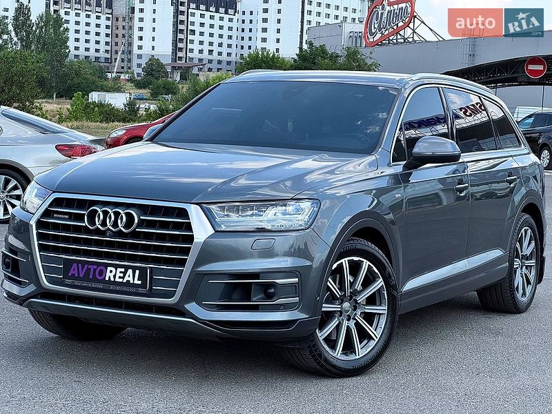 Audi Q7 2016