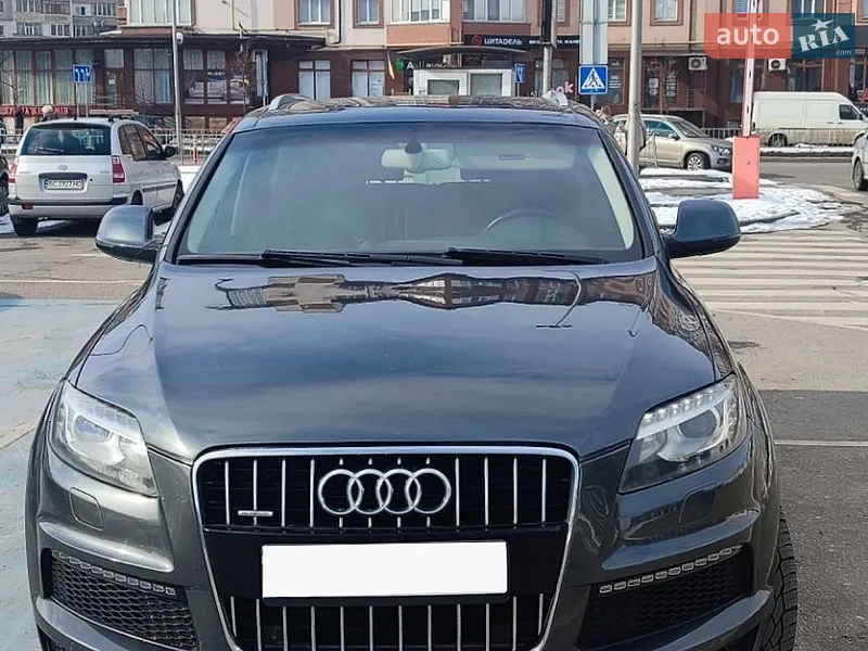 Audi Q7 2012