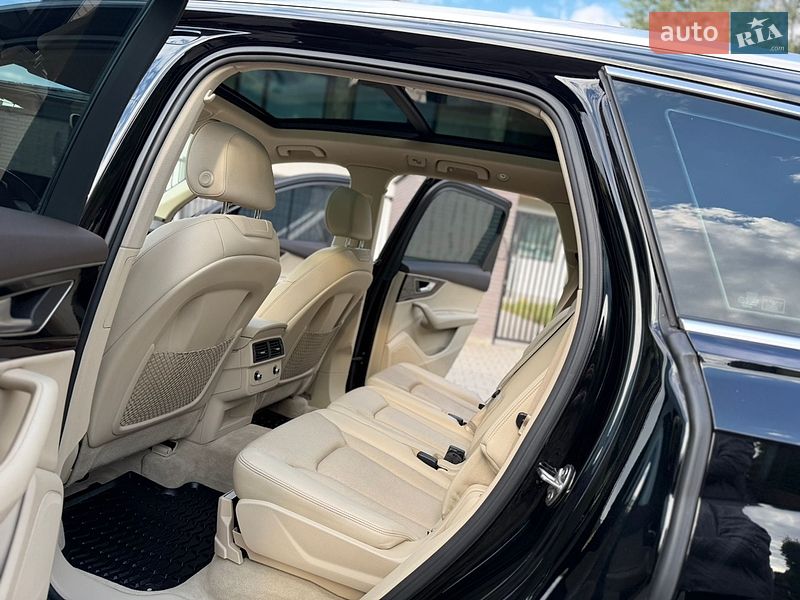 Внедорожник / Кроссовер Audi Q7 2016 в Хмельницком