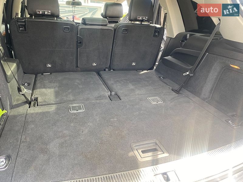 Внедорожник / Кроссовер Audi Q7 2015 в Хусте
