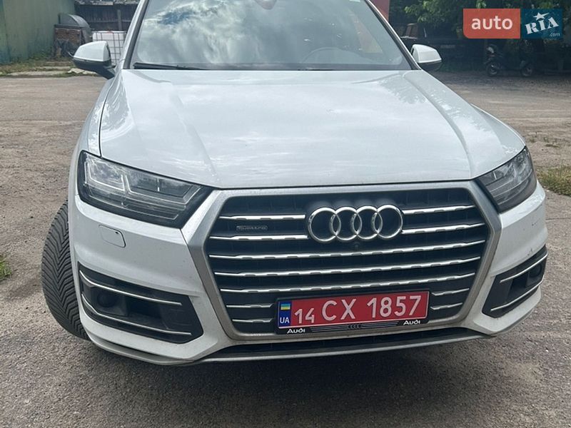Audi Q7