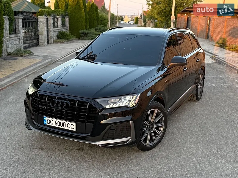 Audi Q7 2021