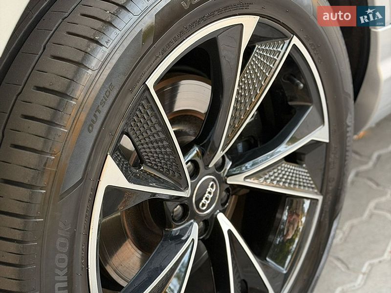 Позашляховик / Кросовер Audi Q7 2015 в Білій Церкві