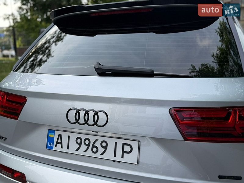 Позашляховик / Кросовер Audi Q7 2015 в Білій Церкві