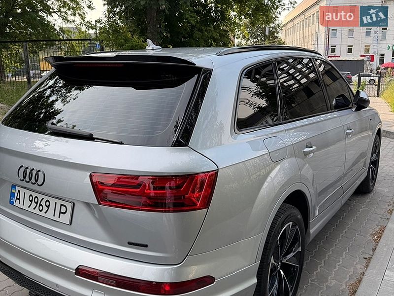 Позашляховик / Кросовер Audi Q7 2015 в Білій Церкві