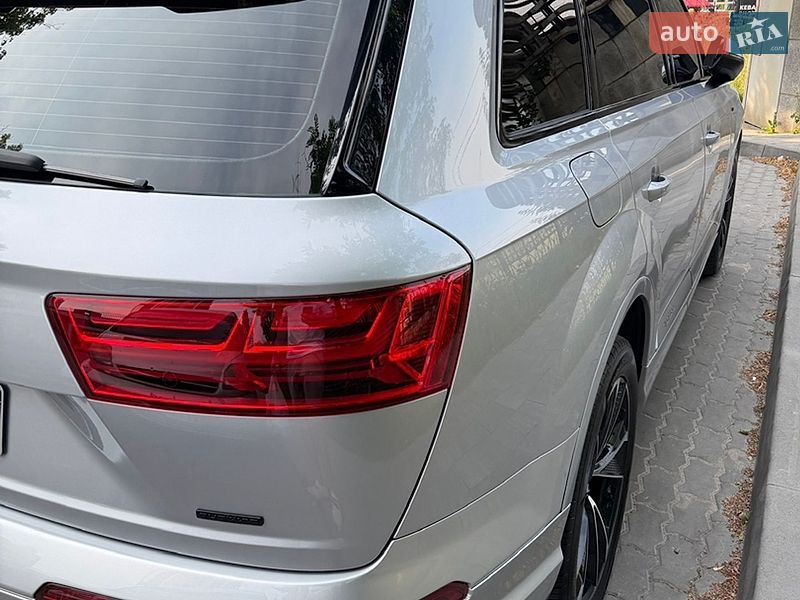 Позашляховик / Кросовер Audi Q7 2015 в Білій Церкві