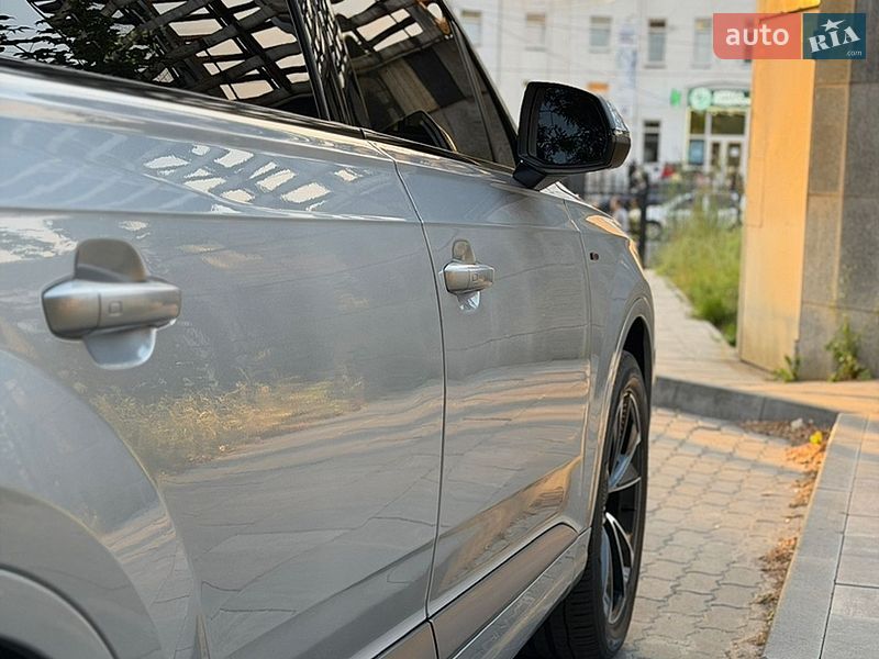Позашляховик / Кросовер Audi Q7 2015 в Білій Церкві