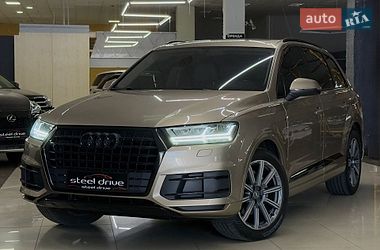 Audi Q7  2018