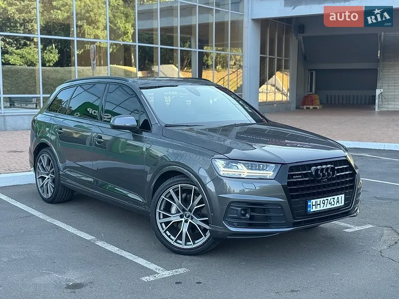 Audi Q7