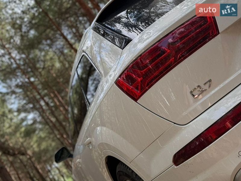 Внедорожник / Кроссовер Audi Q7 2016 в Львове