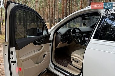 Внедорожник / Кроссовер Audi Q7 2016 в Львове