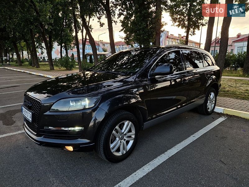 Внедорожник / Кроссовер Audi Q7 2007 в Киеве