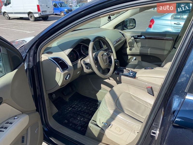 Внедорожник / Кроссовер Audi Q7 2011 в Львове фото 23 Внедорожник / Кроссовер Audi Q7 2011 в Львове