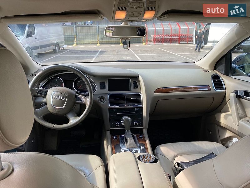 Внедорожник / Кроссовер Audi Q7 2011 в Львове фото 28 Внедорожник / Кроссовер Audi Q7 2011 в Львове