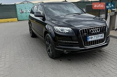 Audi Q7  2014