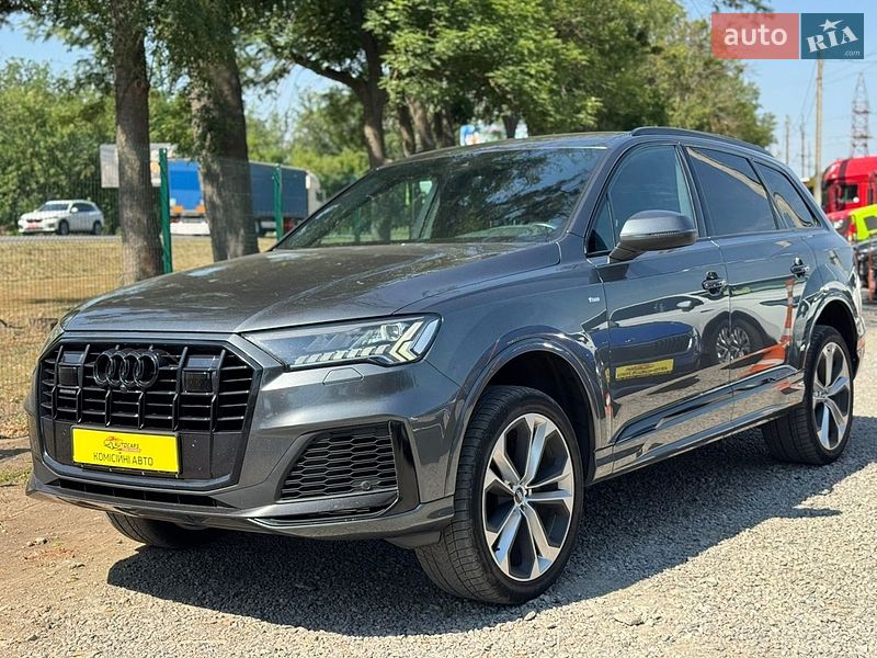 Позашляховик / Кросовер Audi Q7 2020 в Умані фото 15 Позашляховик / Кросовер Audi Q7 2020 в Умані