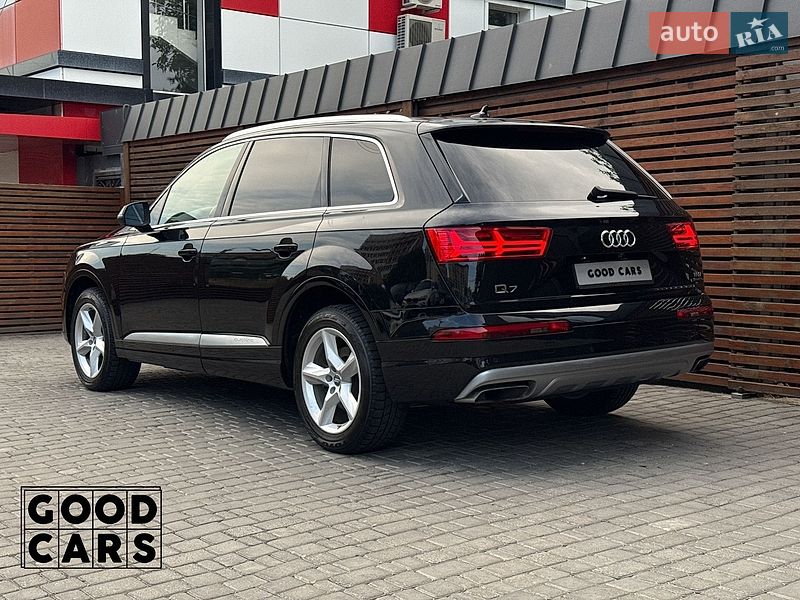 Позашляховик / Кросовер Audi Q7 2017 в Одесі фото 5 Позашляховик / Кросовер Audi Q7 2017 в Одесі